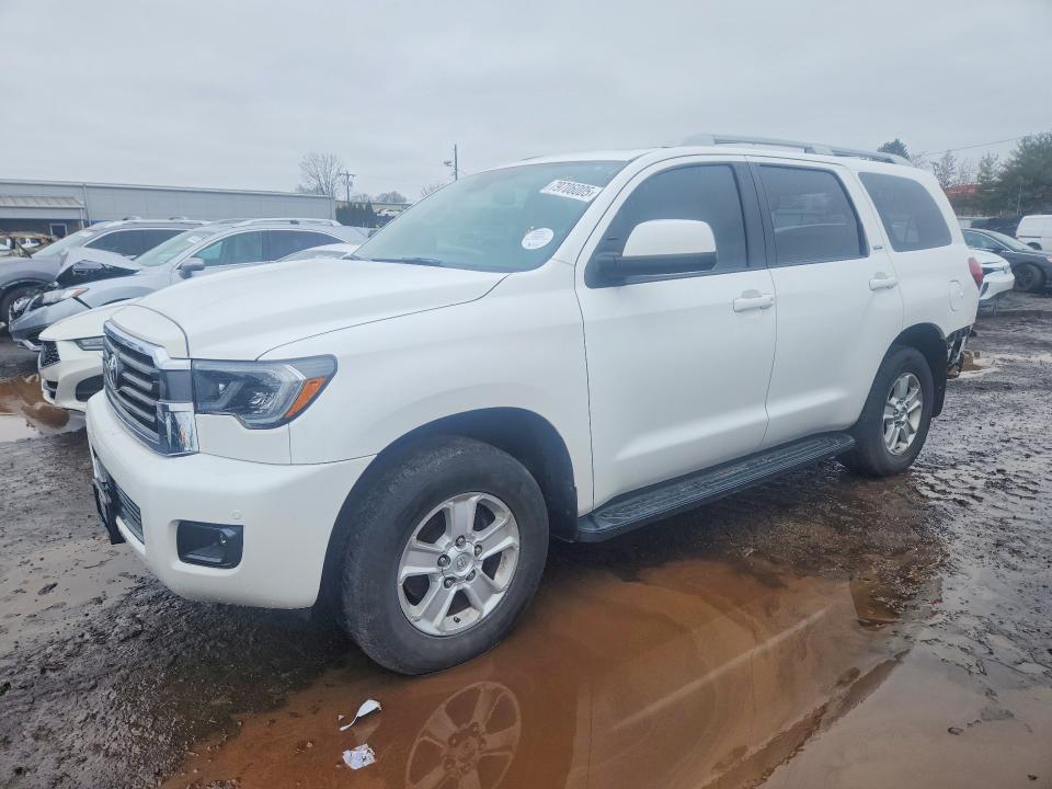 2018 TOYOTA SEQUOIA SR5 - 1