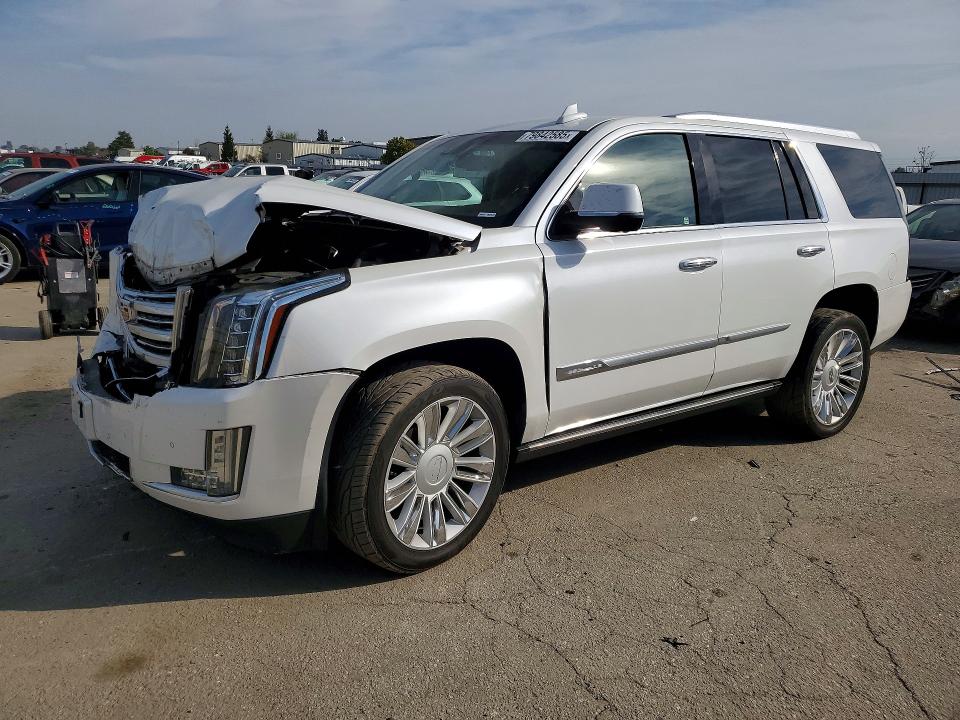 2016 CADILLAC ESCALADE PLATINUM - 1