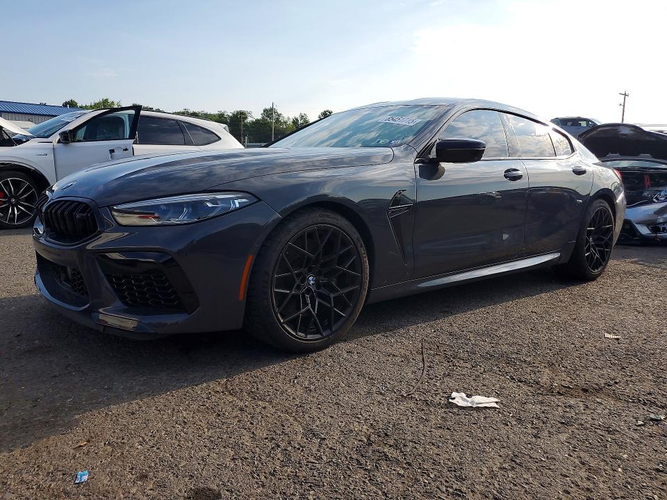 2022 BMW M8 - 1