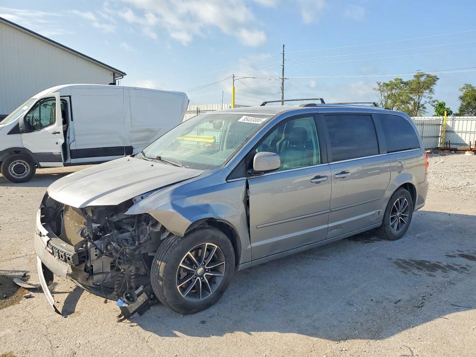 2017 DODGE GRAND CARAVAN SXT - 1