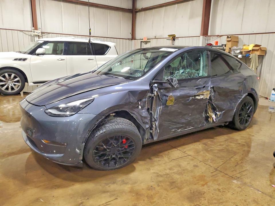 2022 TESLA MODEL Y - 1