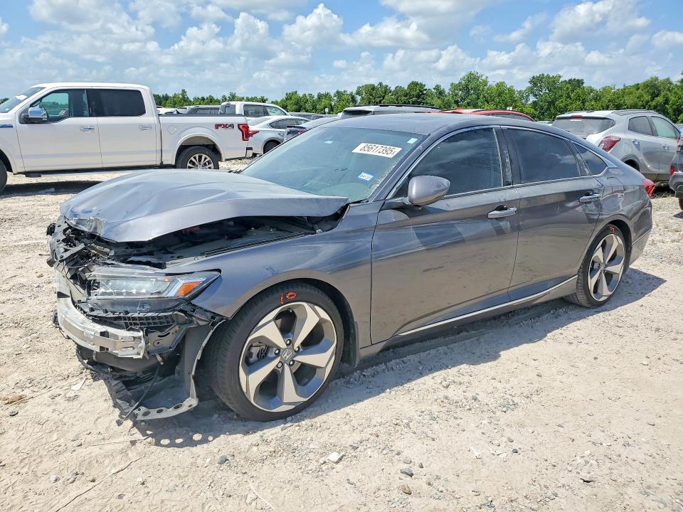 2019 HONDA ACCORD TOURING - 1