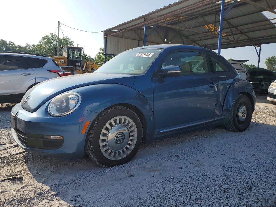 2016 VOLKSWAGEN BEETLE SE - 1