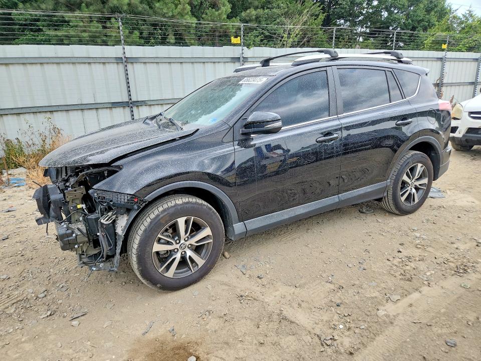 2018 TOYOTA RAV4 XLE - 1