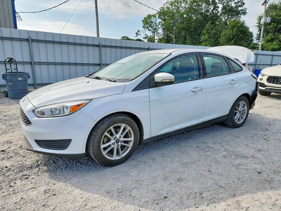 2017 FORD FOCUS SE - 1