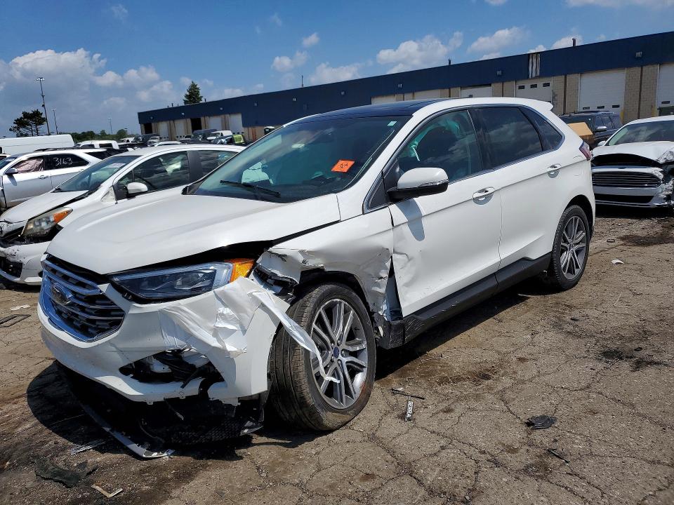 2022 FORD EDGE TITANIUM - 1