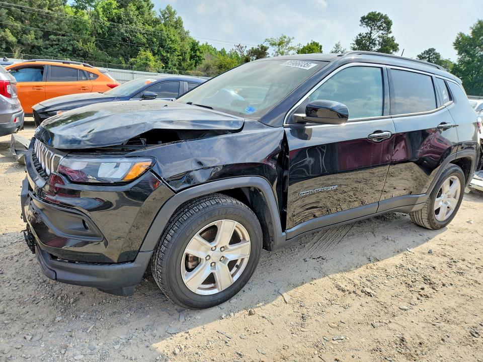 2022 JEEP COMPASS LATITUDE - 1