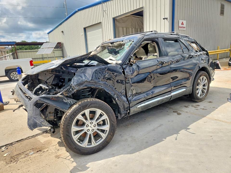 2022 FORD EXPLORER LIMITED - 1