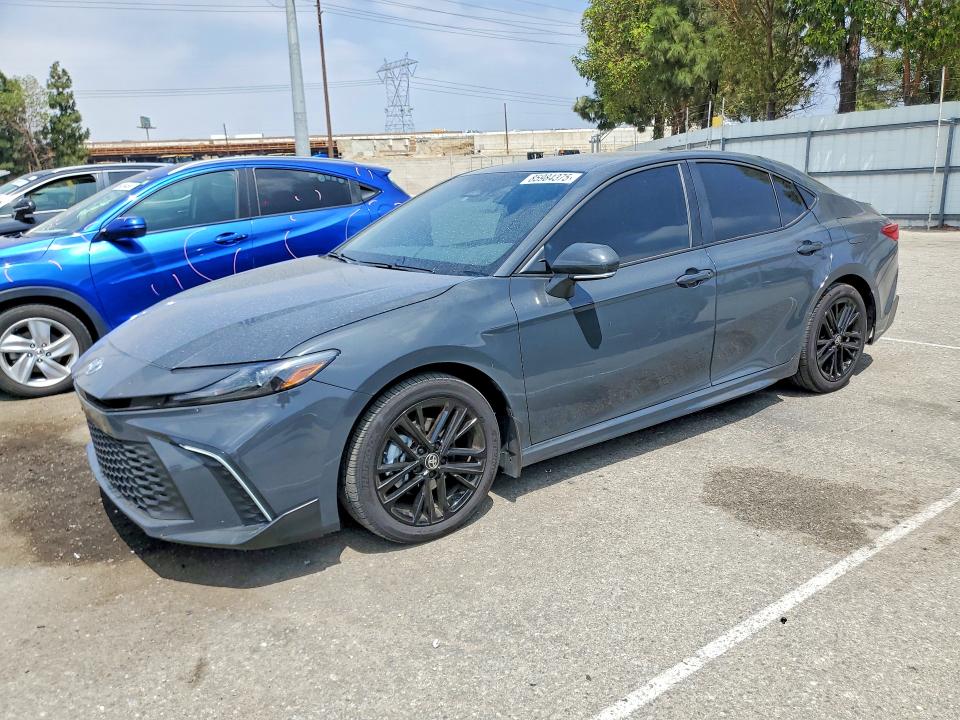 2026 TOYOTA CAMRY SE - 1