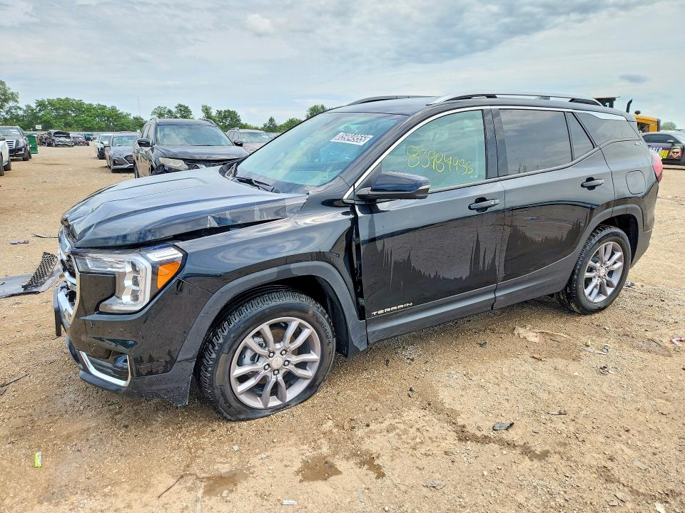 2024 GMC TERRAIN SLT - 1