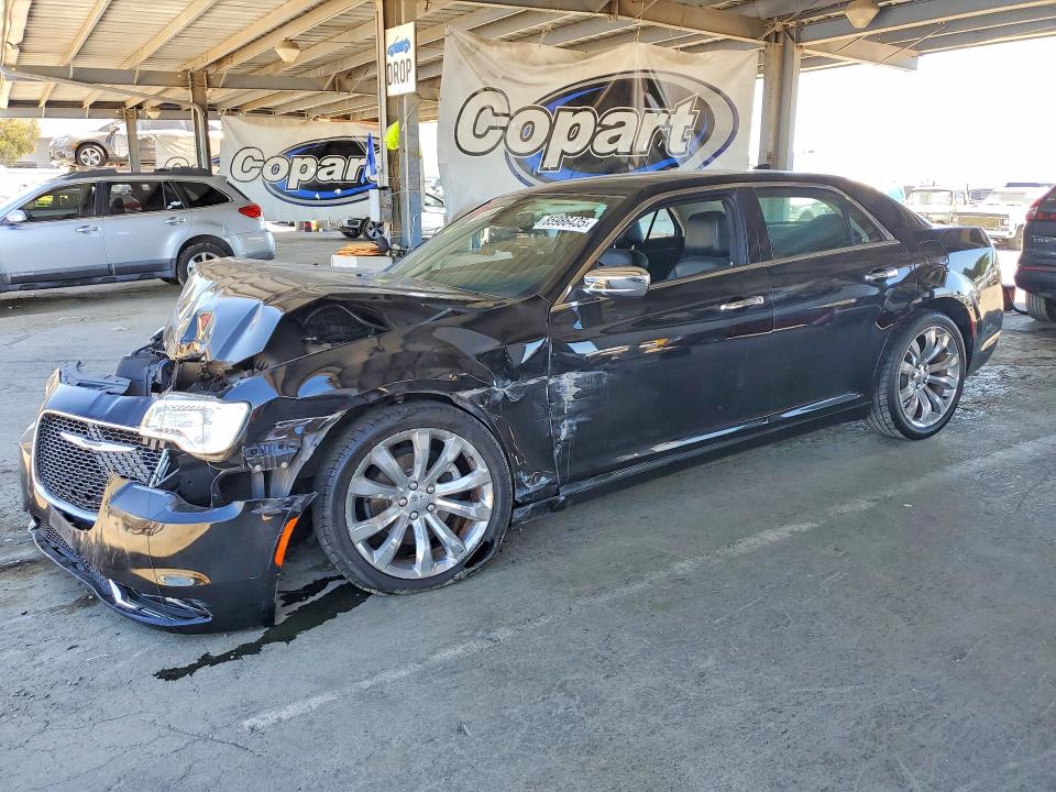 2019 CHRYSLER 300 LIMITED - 1