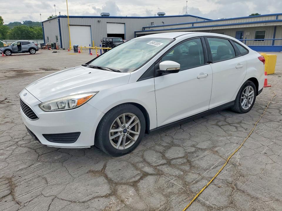 2017 FORD FOCUS SE - 1