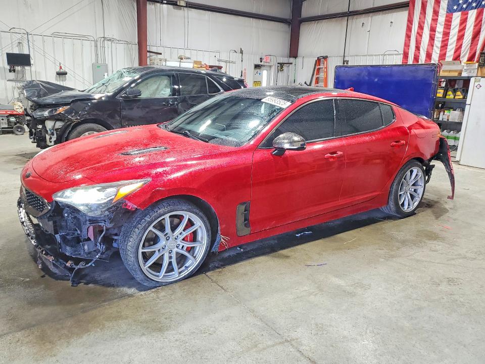 2018 KIA STINGER GT2 - 1