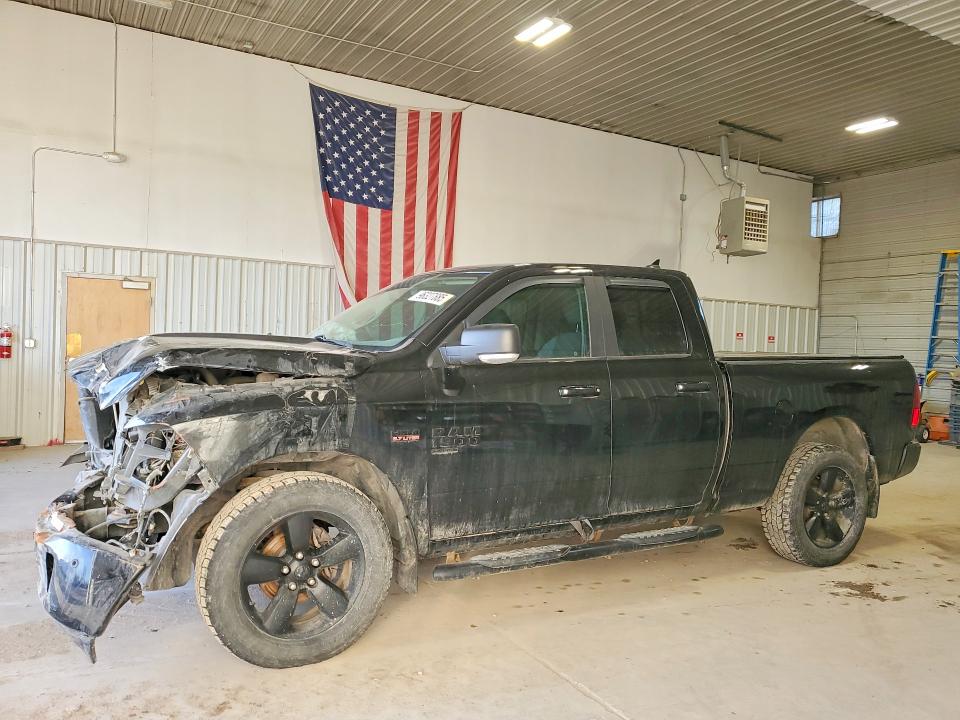 2019 RAM 1500 CLASSIC SLT - 1
