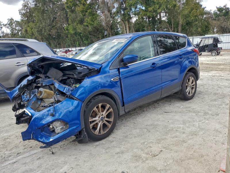 2019 FORD ESCAPE SE - 1