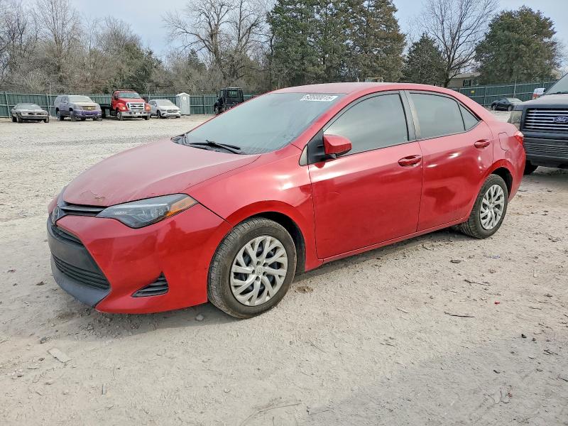 2017 TOYOTA COROLLA LE - 1