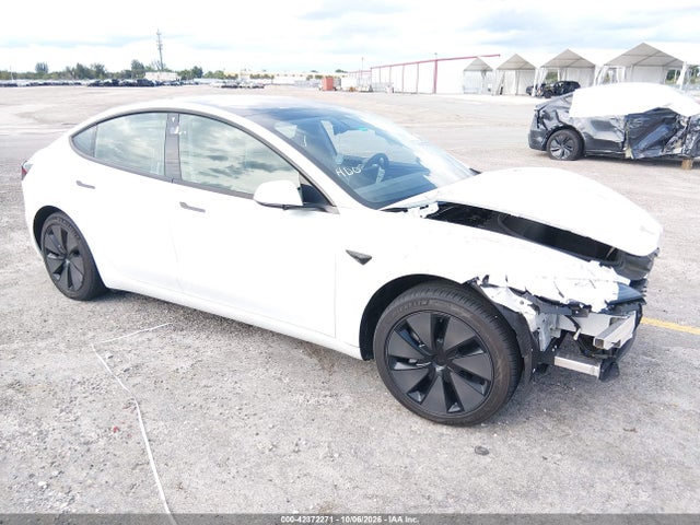 2025 TESLA MODEL 3 LONG RANGE REAR-WHEEL DRIVE - 1