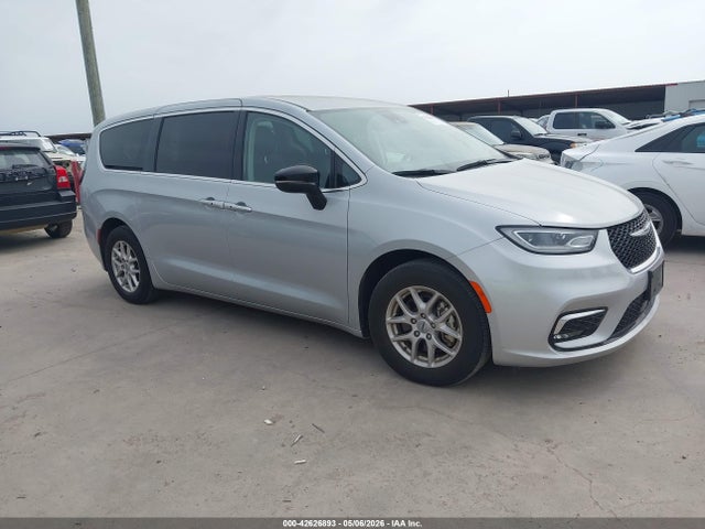 2024 CHRYSLER PACIFICA TOURING - 1