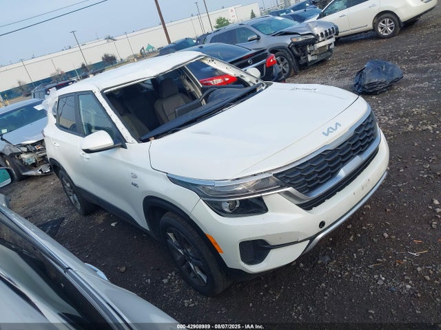 2023 KIA SELTOS LX - 1