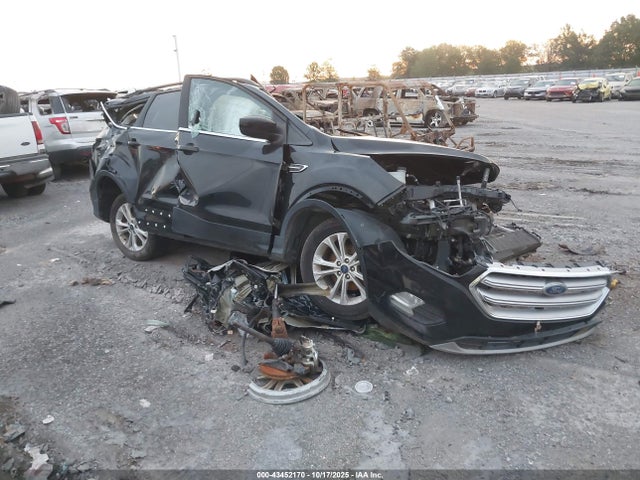 2017 FORD ESCAPE SE - 1