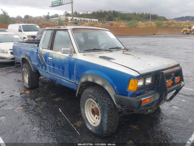 1982 DATSUN 720 KING CAB - 1