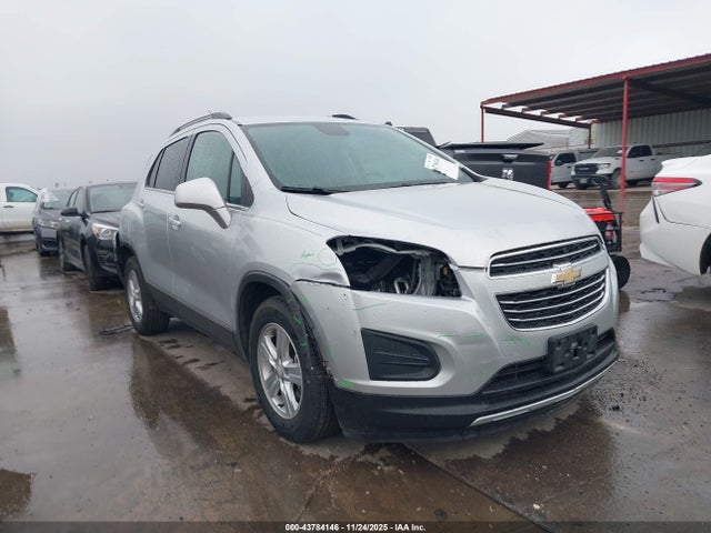 2016 CHEVROLET TRAX LT - 1
