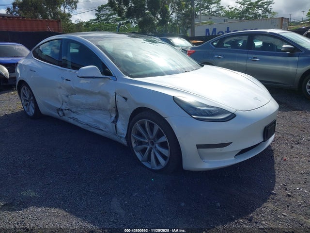 2020 TESLA MODEL 3 - 1