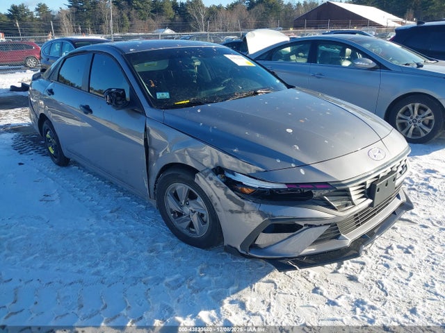 2025 HYUNDAI ELANTRA SE - 1