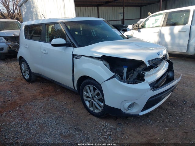 2017 KIA SOUL + - 1