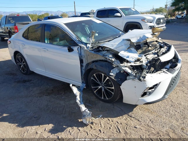 2020 TOYOTA CAMRY SE - 1