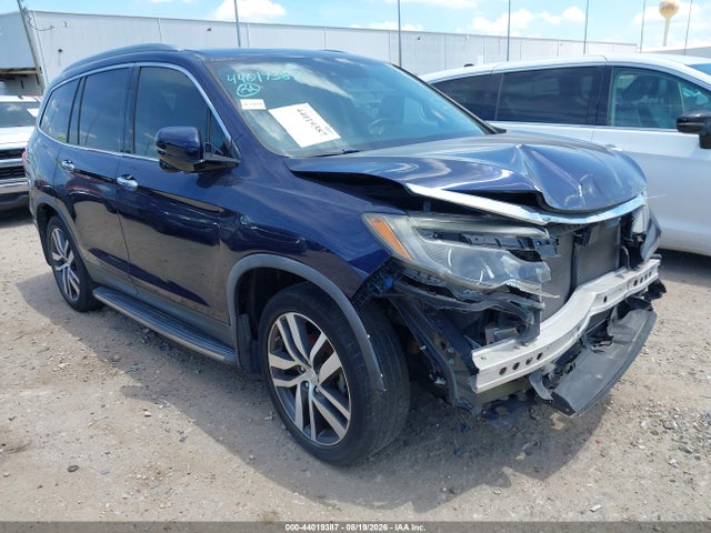 2017 HONDA PILOT TOURING - 1