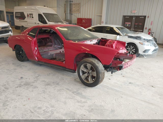 2016 DODGE CHALLENGER SRT HELLCAT - 1