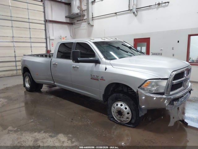 2015 RAM 3500 SLT - 1