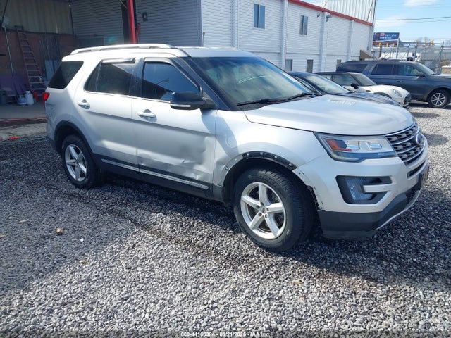 2017 FORD EXPLORER XLT - 1