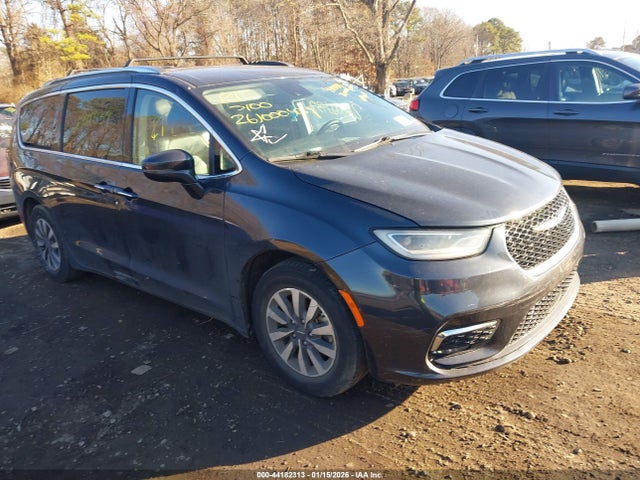 2021 CHRYSLER PACIFICA TOURING L - 1