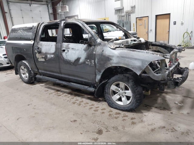 2019 RAM 1500 CLASSIC EXPRESS 4X4 5'7 BOX - 1