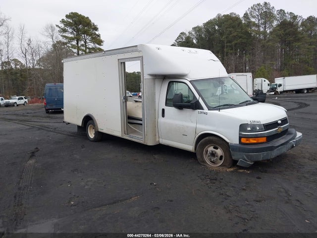 2022 CHEVROLET EXPRESS CUTAWAY WORK VAN - 1