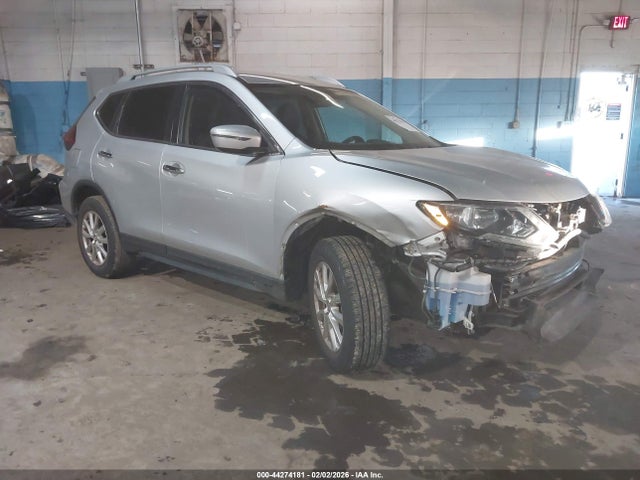 2019 NISSAN ROGUE SV - 1