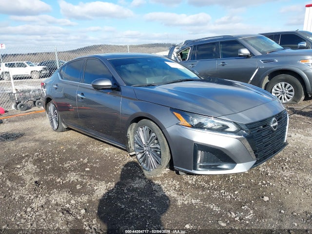 2025 NISSAN ALTIMA SL FWD - 1