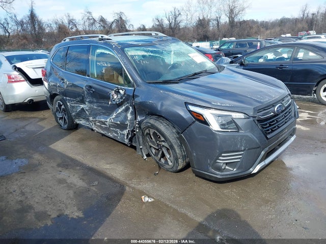 2023 SUBARU FORESTER TOURING - 1