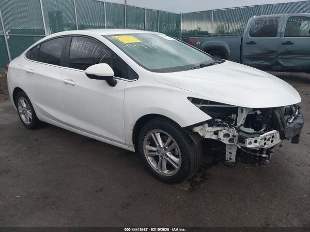 2016 CHEVROLET CRUZE LT AUTO - 1