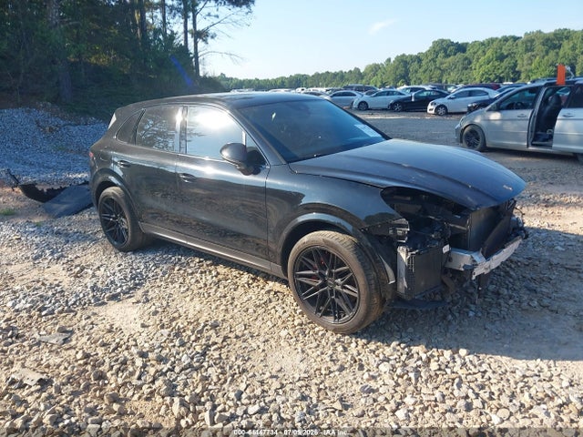 2020 PORSCHE CAYENNE S - 1