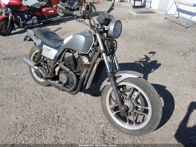 1983 HONDA VT500 FT - 1