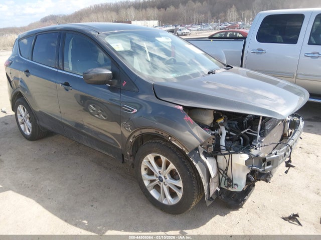 2019 FORD ESCAPE SE - 1