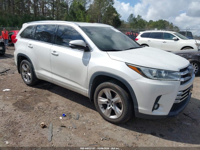 2017 TOYOTA HIGHLANDER LIMITED - 1