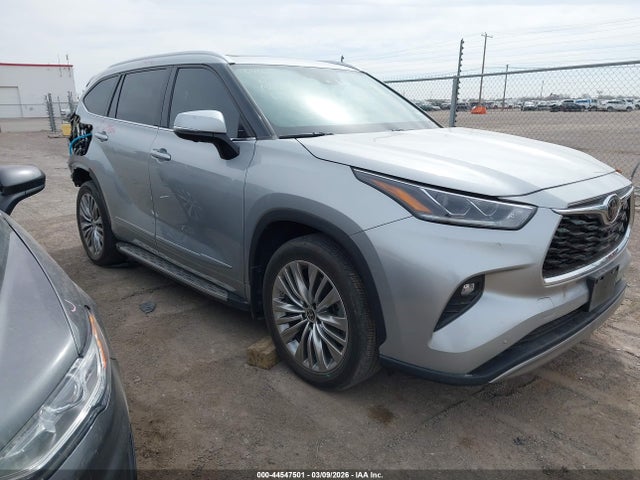2023 TOYOTA HIGHLANDER PLATINUM - 1