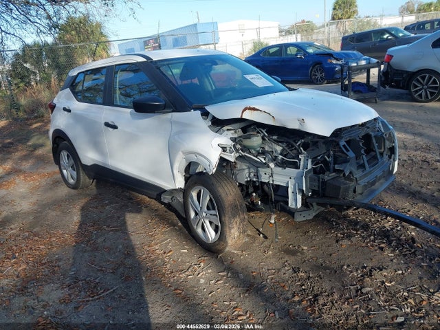 2024 NISSAN KICKS S XTRONIC CVT - 1
