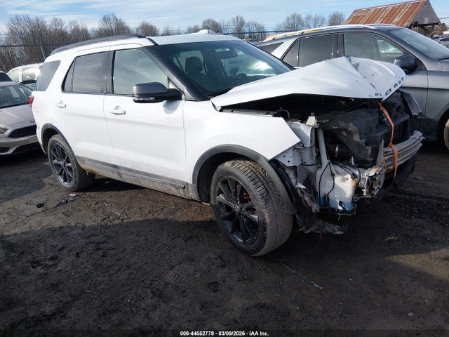 2017 FORD EXPLORER XLT - 1