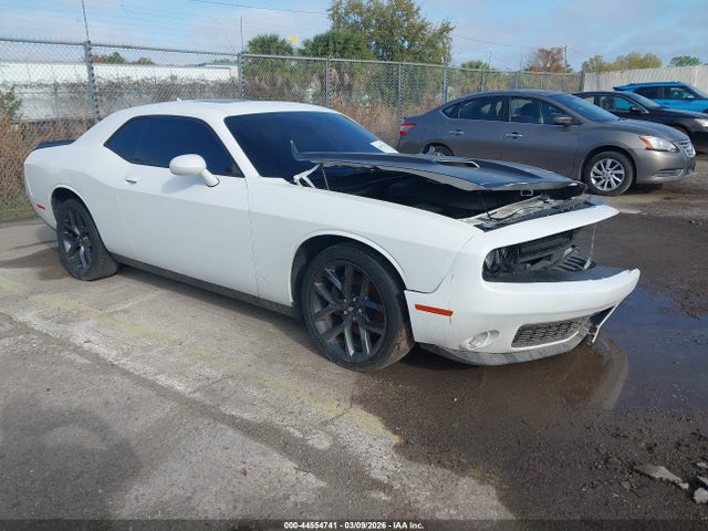 2019 DODGE CHALLENGER SXT - 1