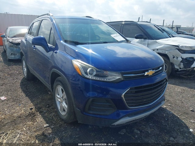 2017 CHEVROLET TRAX LT - 1